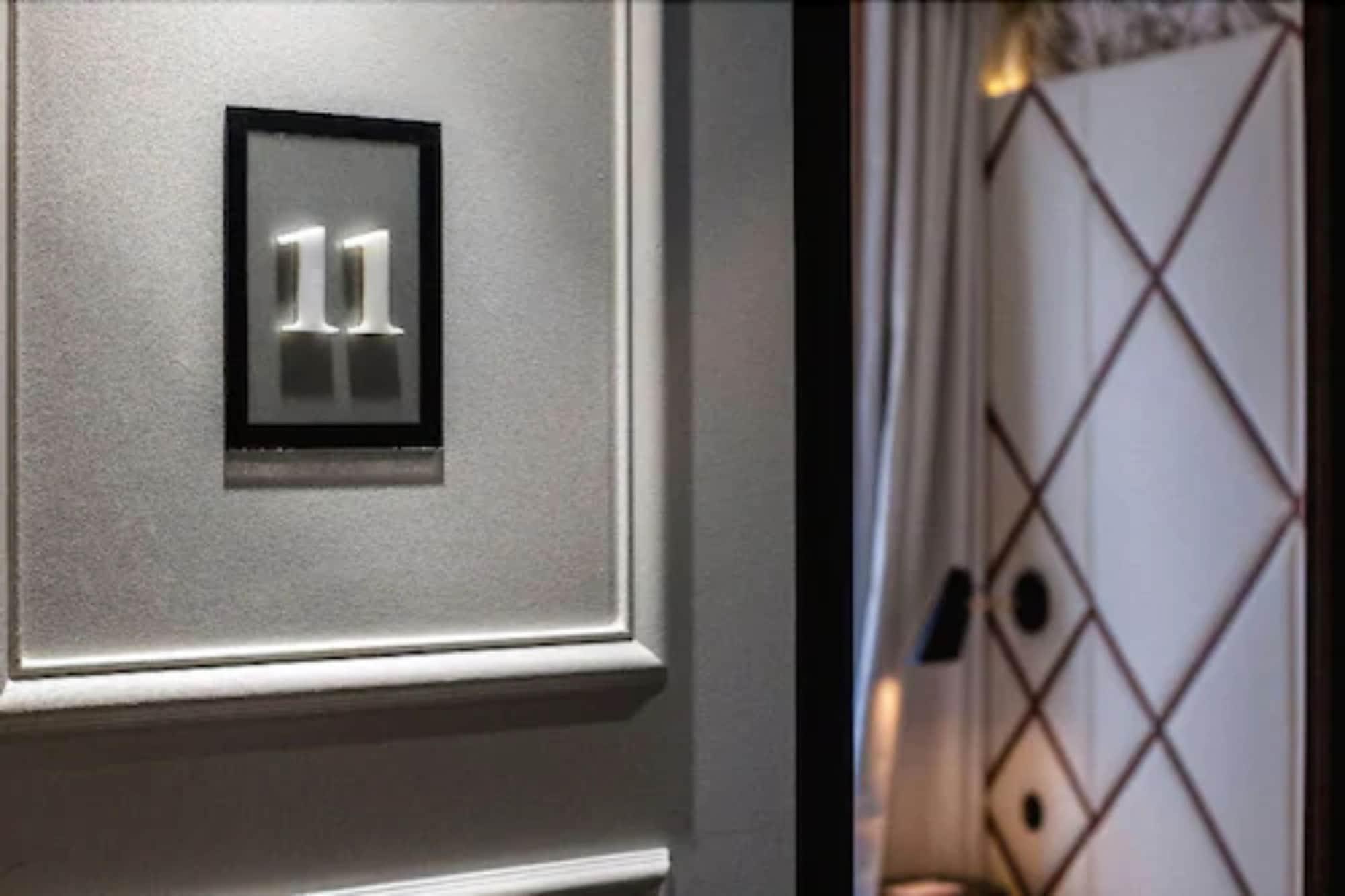 Hotel Jardin Le Brea Paris Dış mekan fotoğraf