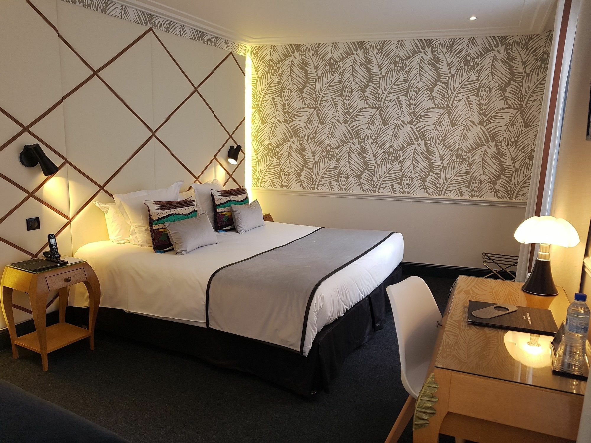 Hotel Jardin Le Brea Paris Dış mekan fotoğraf